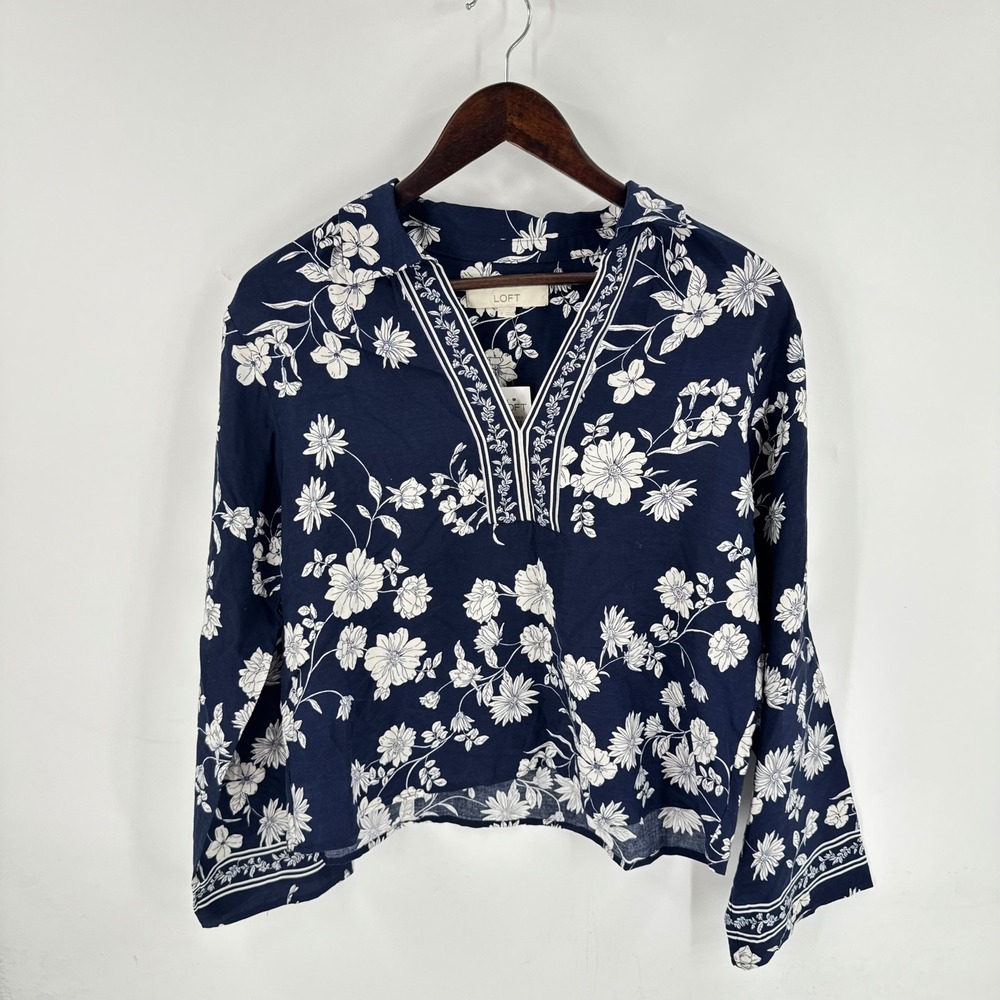 LOFT Navy Blue Floral Split Neck Boho Top Size S NWT Coastal Botanical Spring